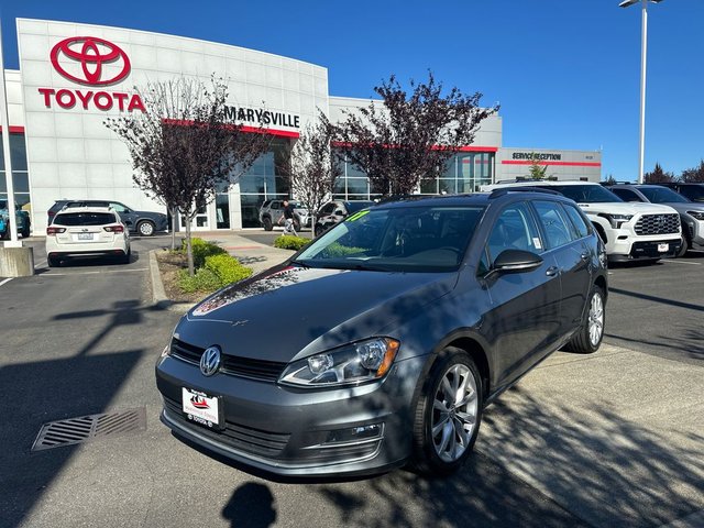2017 Volkswagen Golf SportWagen SE