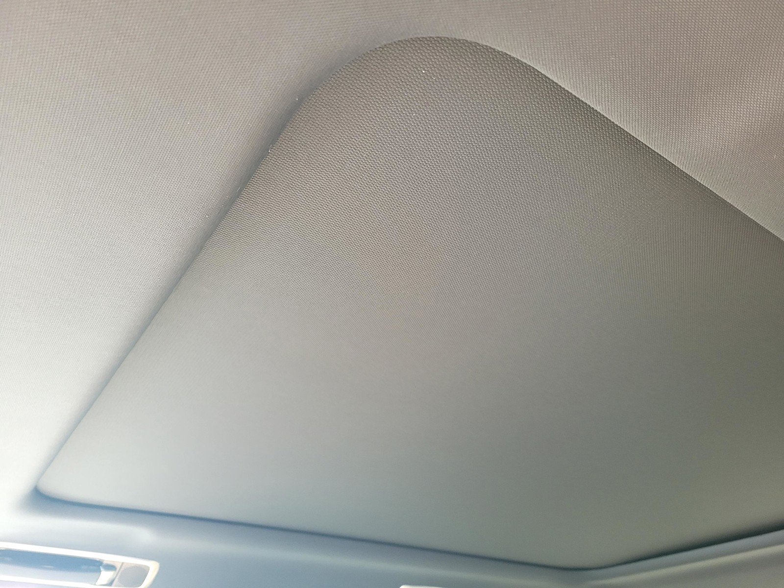 New 2026 Carpathian Grey Land Rover SE image 10