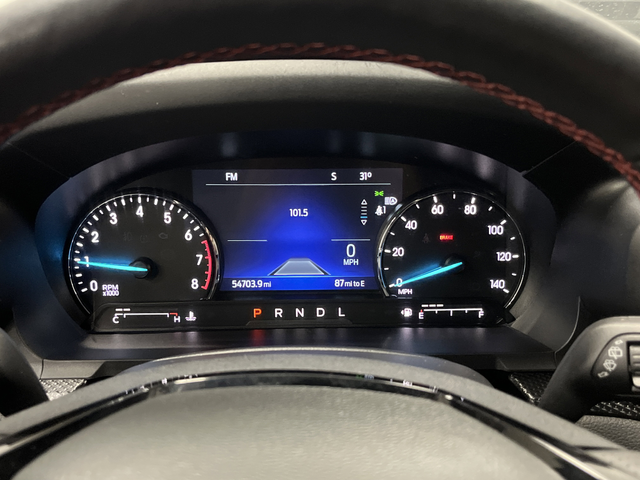 2023 Ford Explorer ST-LINE - Photo 18