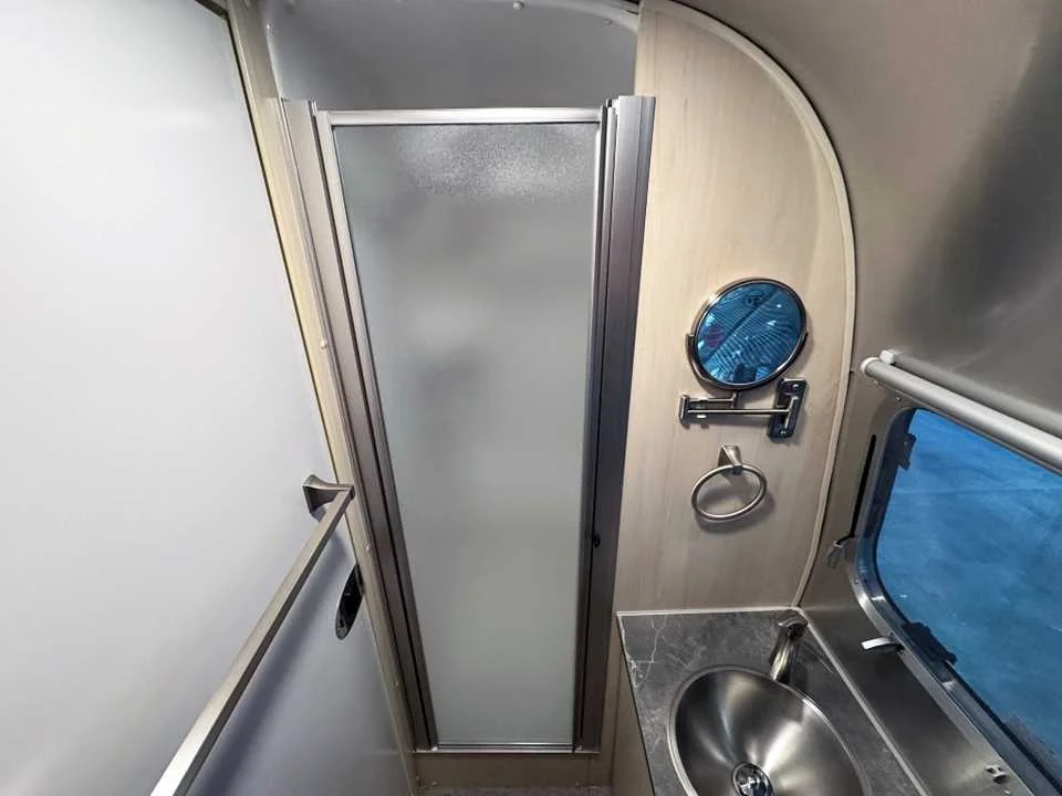 New 2026 SILVER AIRSTREAM  image 33