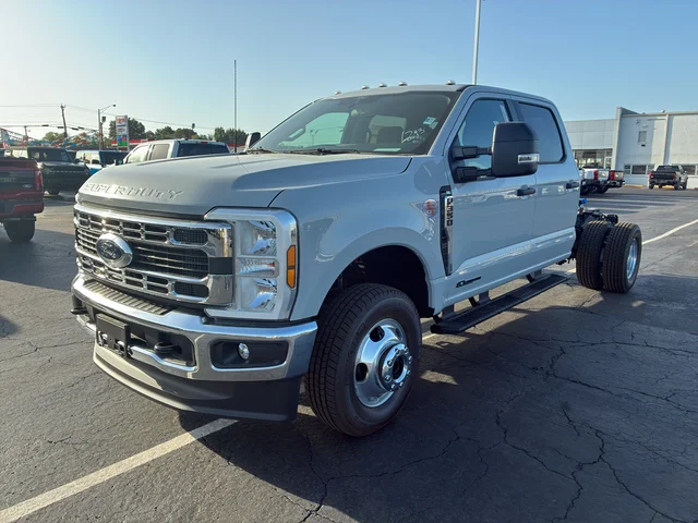 2026 Ford Chassis Cab F-350® XL