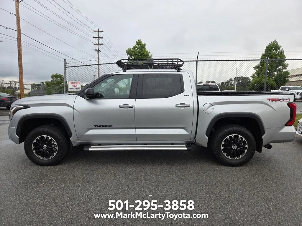 Used 2022 Silver Toyota SR5 image 8