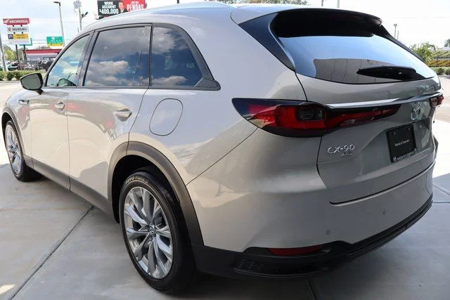 New 2026 Platinum Quartz Metallic Mazda 3.3 Turbo Preferred AWD image 6