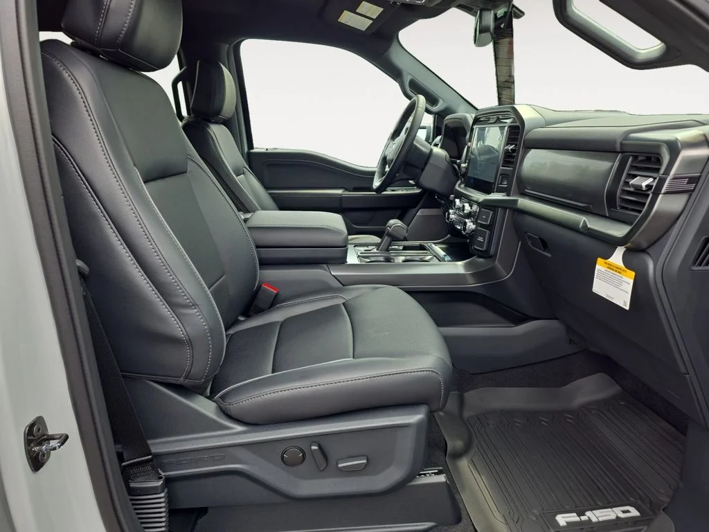 New 2026 AVALANCHE Ford LARIAT image 10