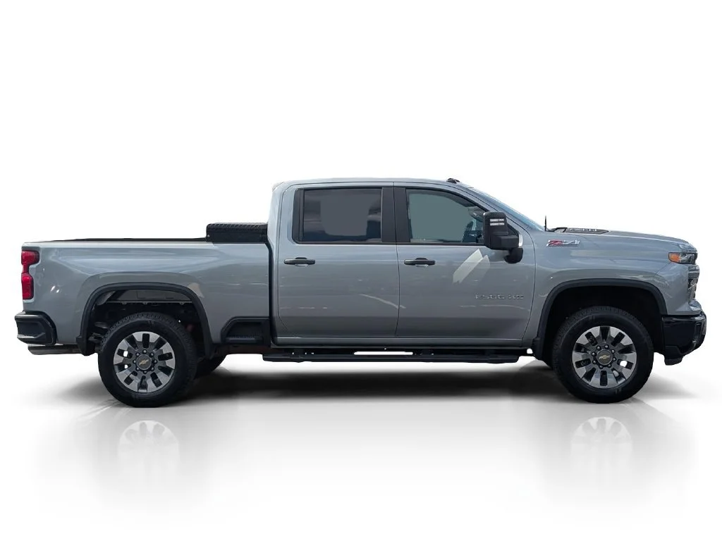 Used 2024 Sterling Gray Metallic Chevrolet Custom image 6