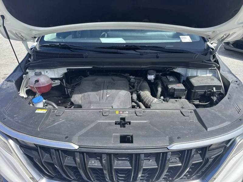 Used 2023 White Kia LX image 14