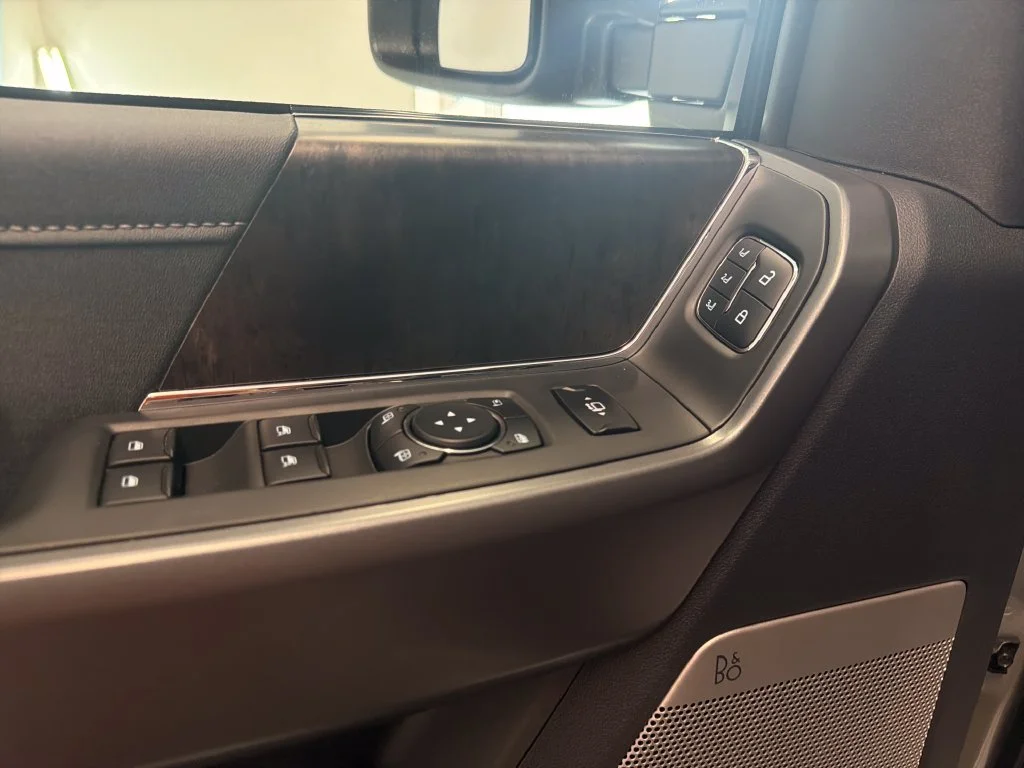 New 2027 Silver Ford Lariat image 12
