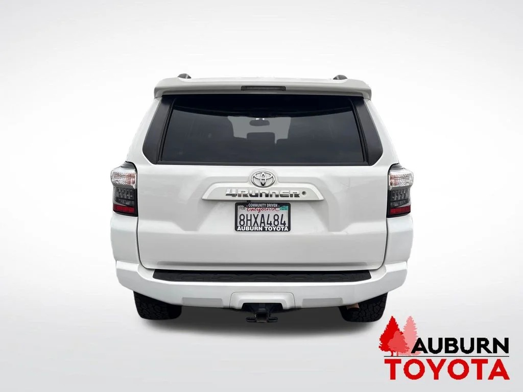 Used 2019 Ice Cap Toyota SR5 Premium image 6