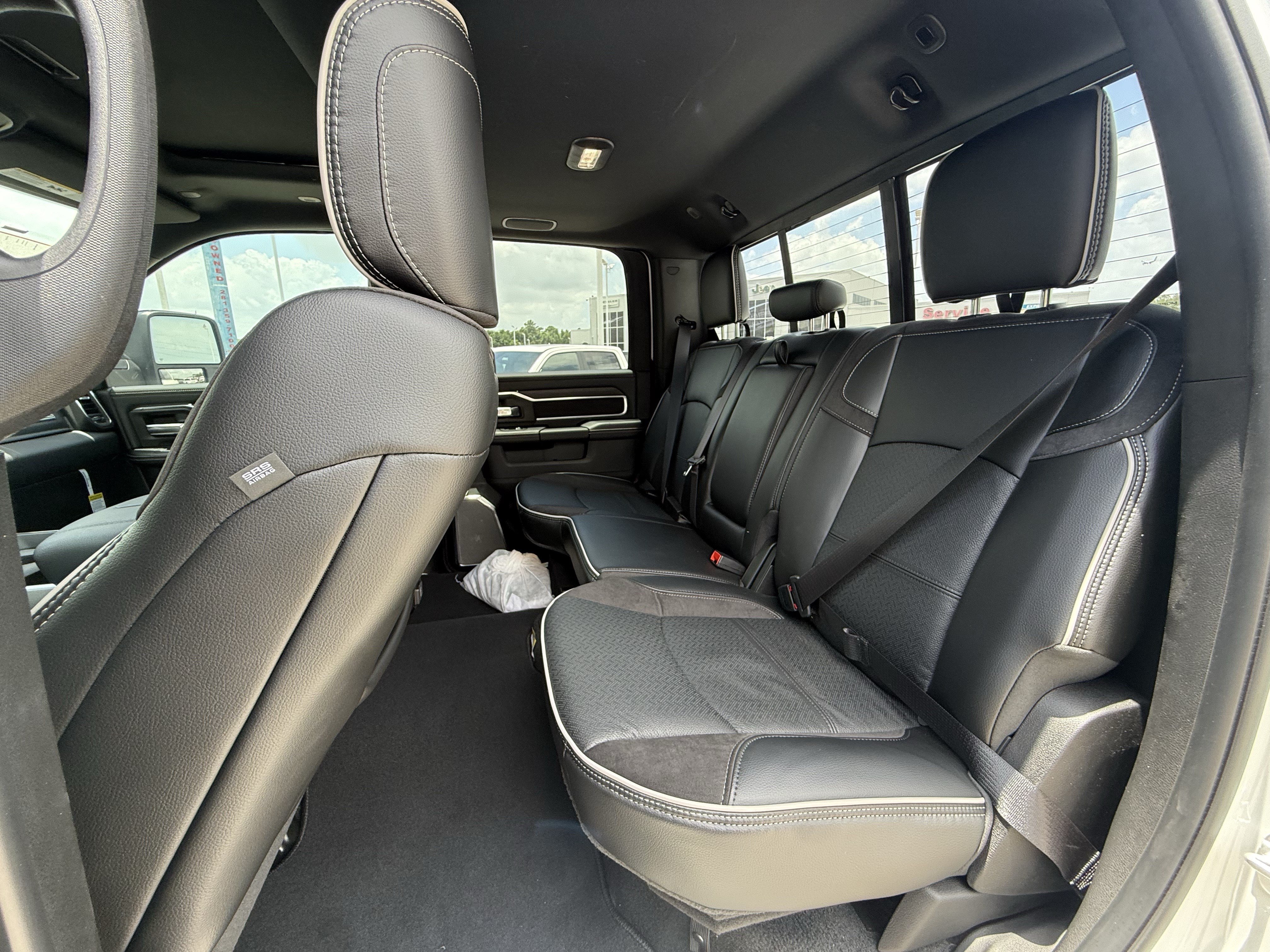 New 2026 Bright White Clear-Coat Exterior Paint RAM Laramie image 15