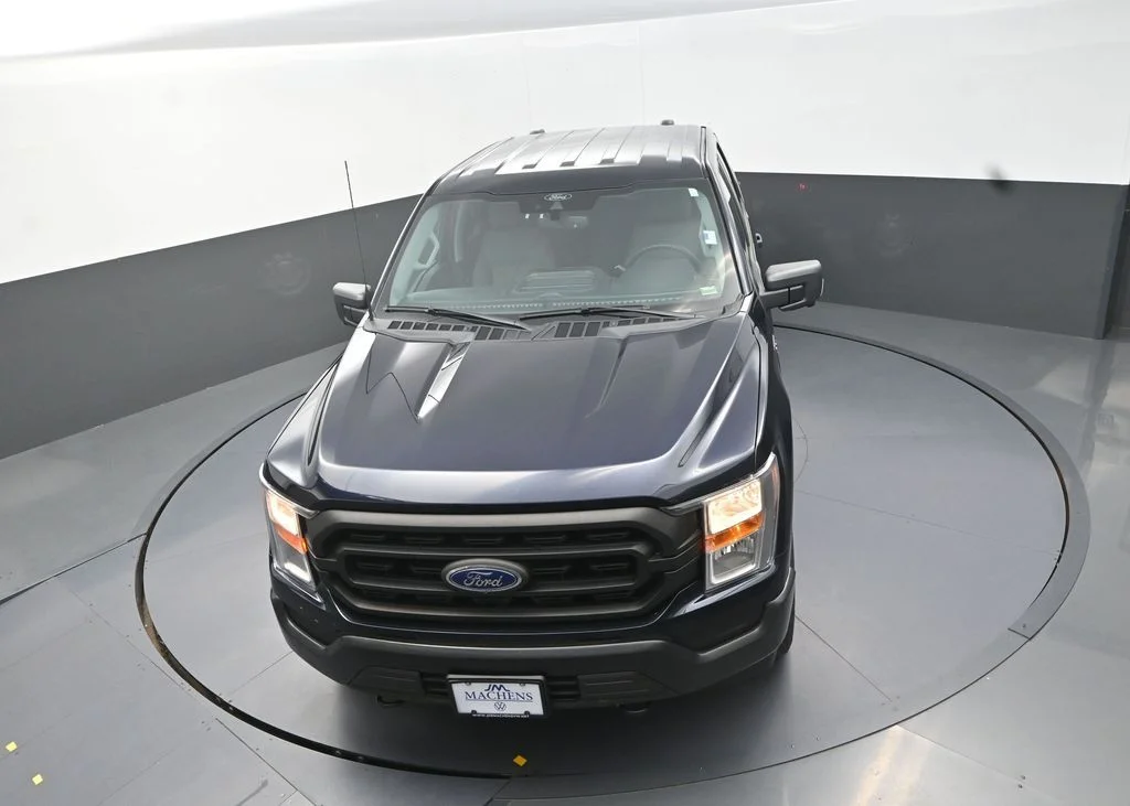 Used 2021 Blue Ford XL image 14