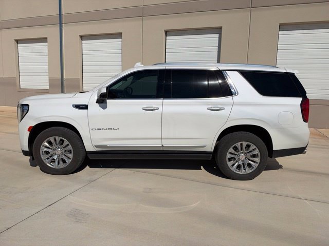 Used 2023 White GMC Denali image 8