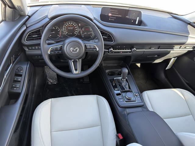 2026 Mazda CX-30 Premium - Photo 9