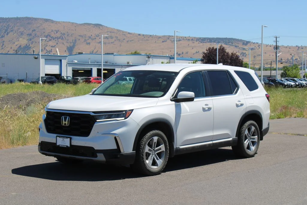 2025 Honda Pilot EX-L - Photo 8
