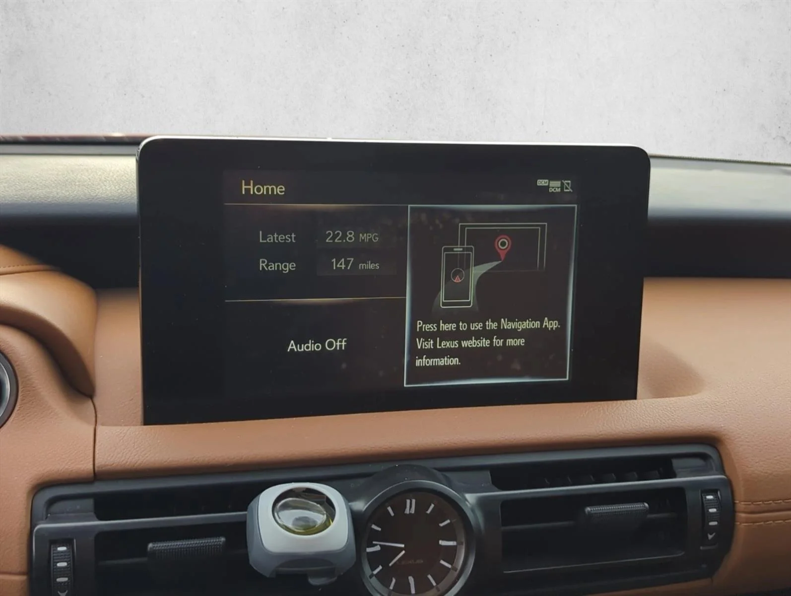 Used 2024 Infrared Lexus IS 350 F SPORT Design image 17