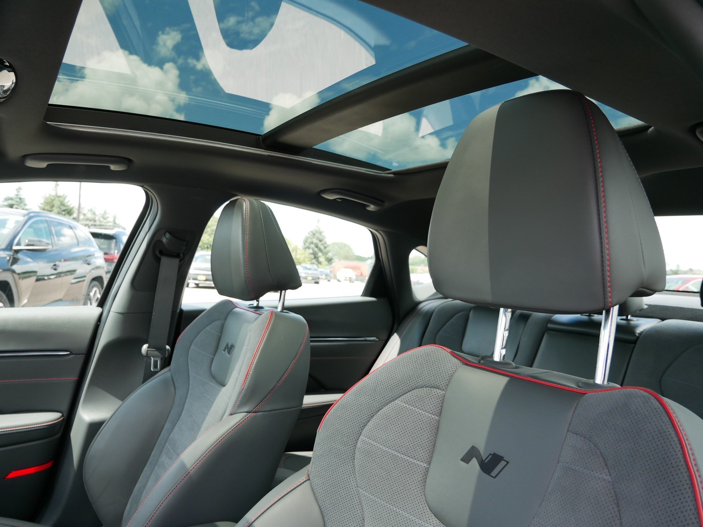 2025 Hyundai Sonata N Line - Photo 21