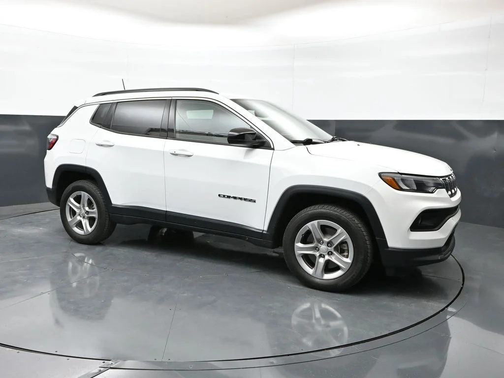 2023 Jeep Compass Latitude 4X4's photo