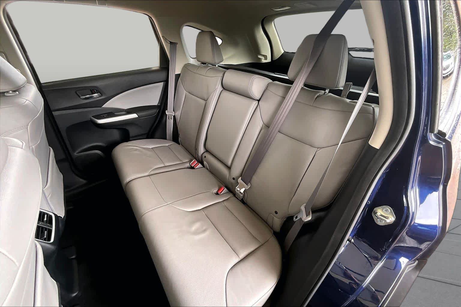 Used 2016 Obsidian Blue Pearl Honda EX-L image 19