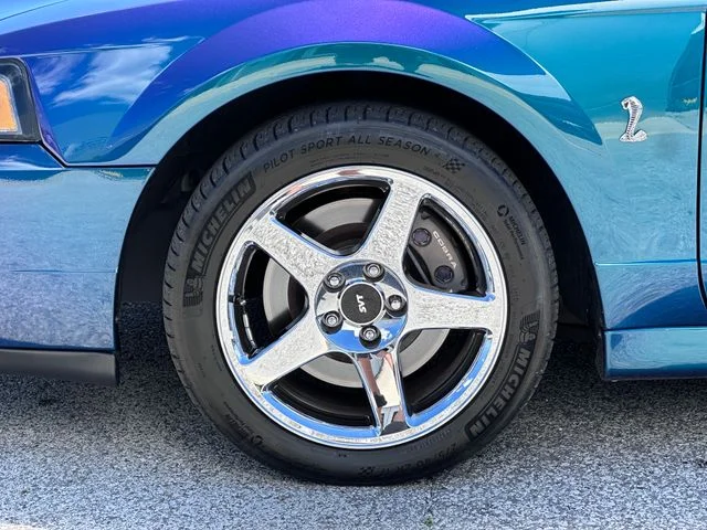 Used 2004  Ford Cobra image 25