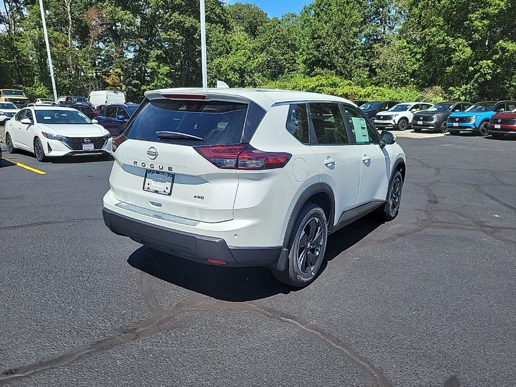 2026 Nissan Rogue SV - Photo 9