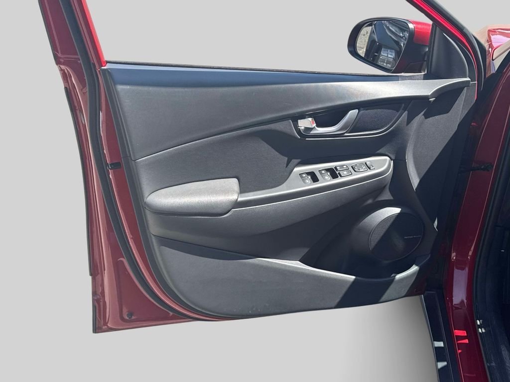 2022 Hyundai Kona Limited - Photo 16