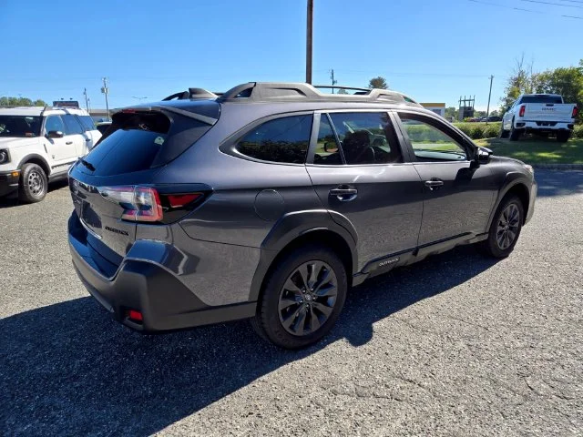 Used 2025 Gray Subaru Onyx Edition image 8
