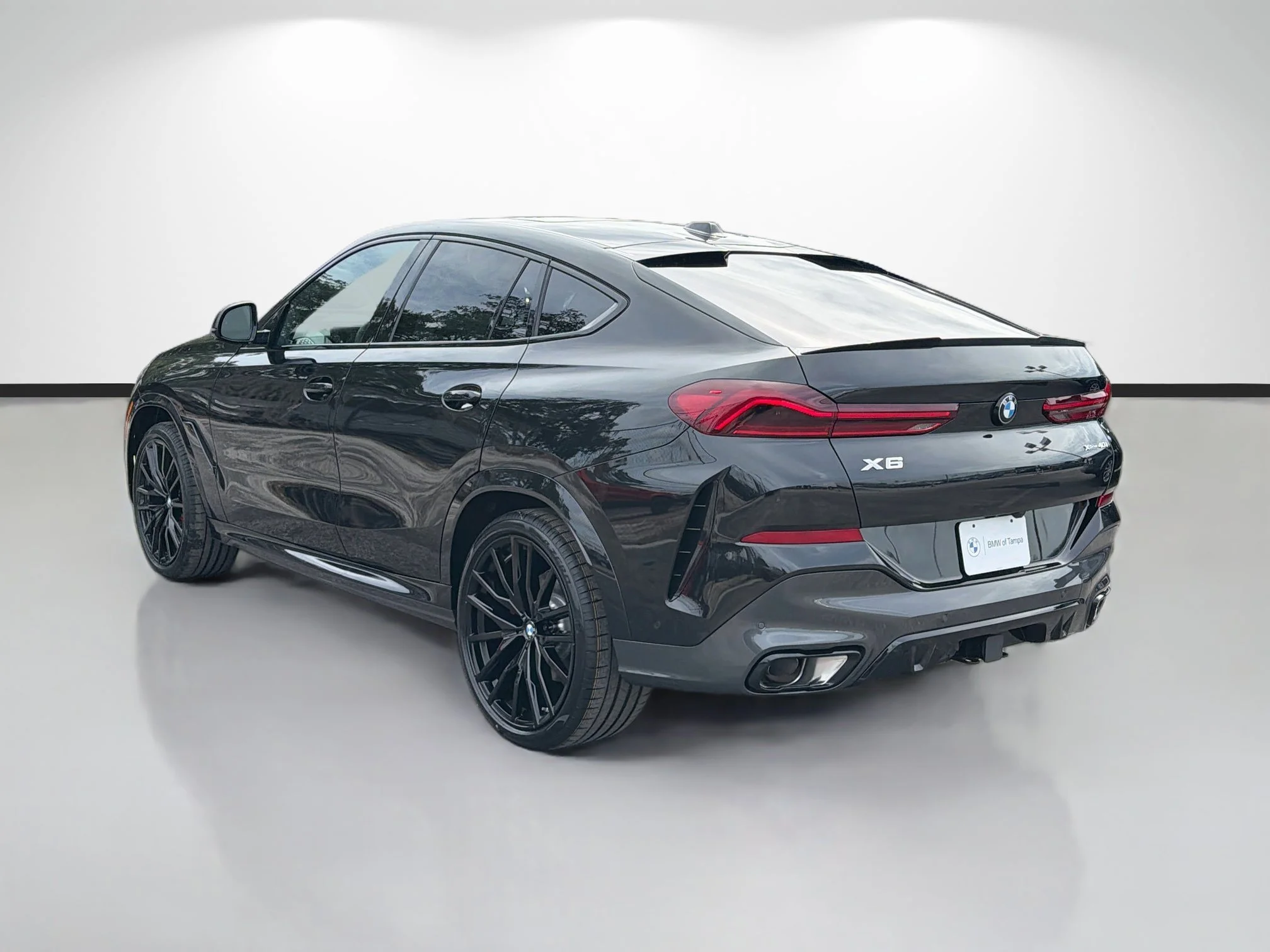 New 2027 Black Sapphire Metallic BMW xDrive40i image 5