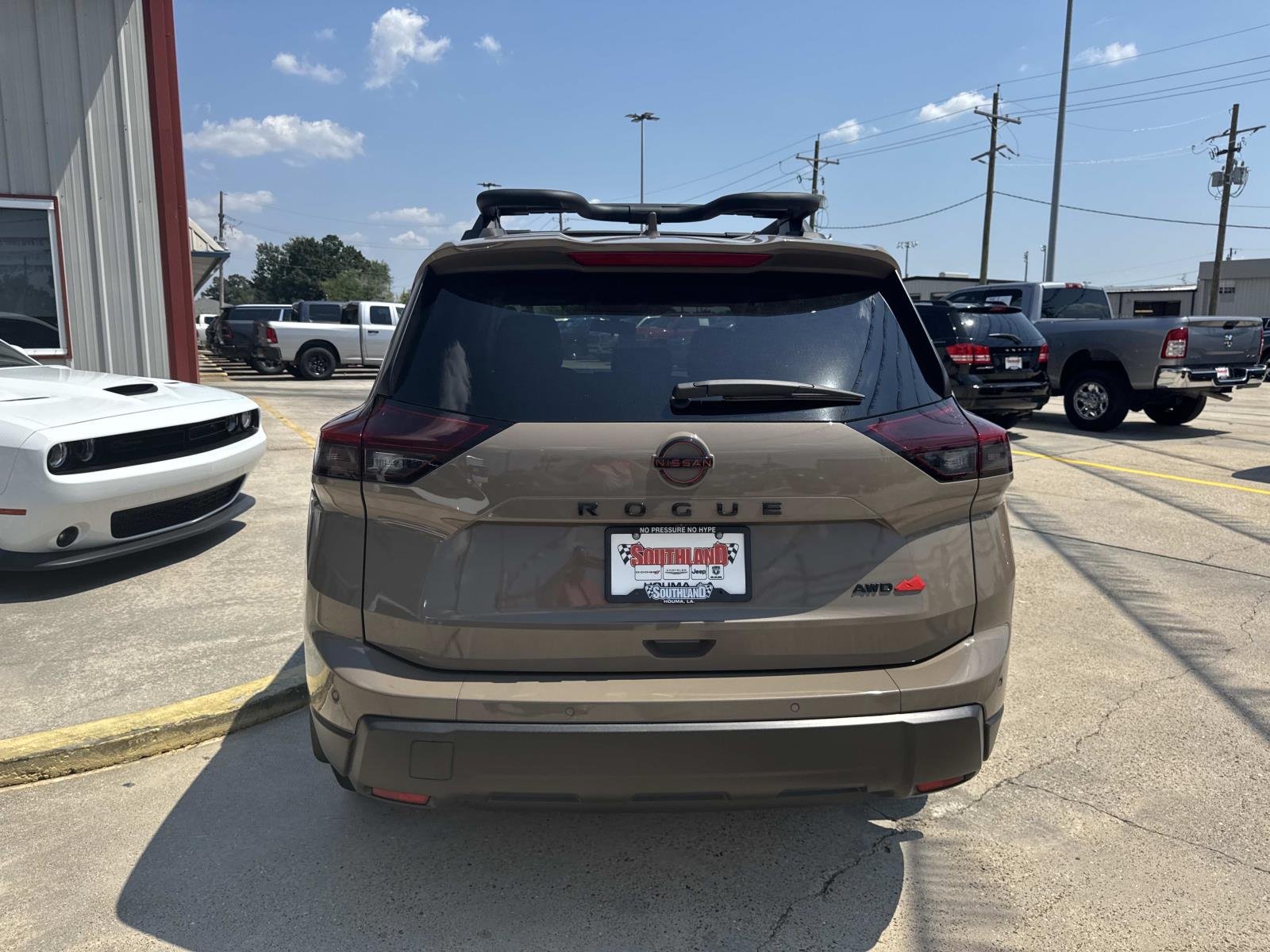 2025 Nissan Rogue Rock Creek - Photo 6