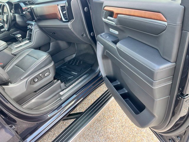Used 2023 TITANIUM RUSH METALLIC GMC Denali image 21