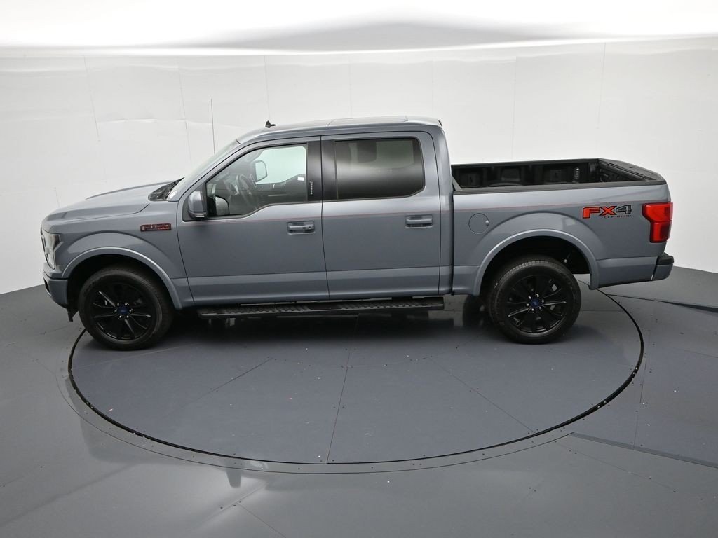 Used 2019 Gray Metallic Ford Lariat image 21