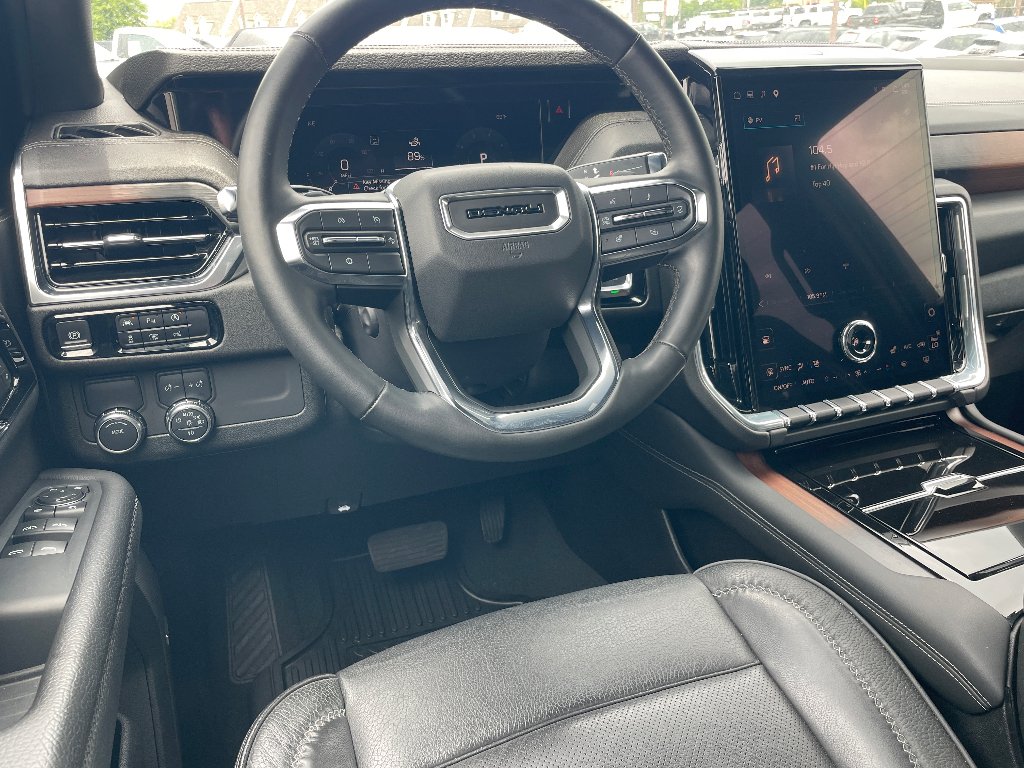 Used 2025 Summit White GMC Denali image 2