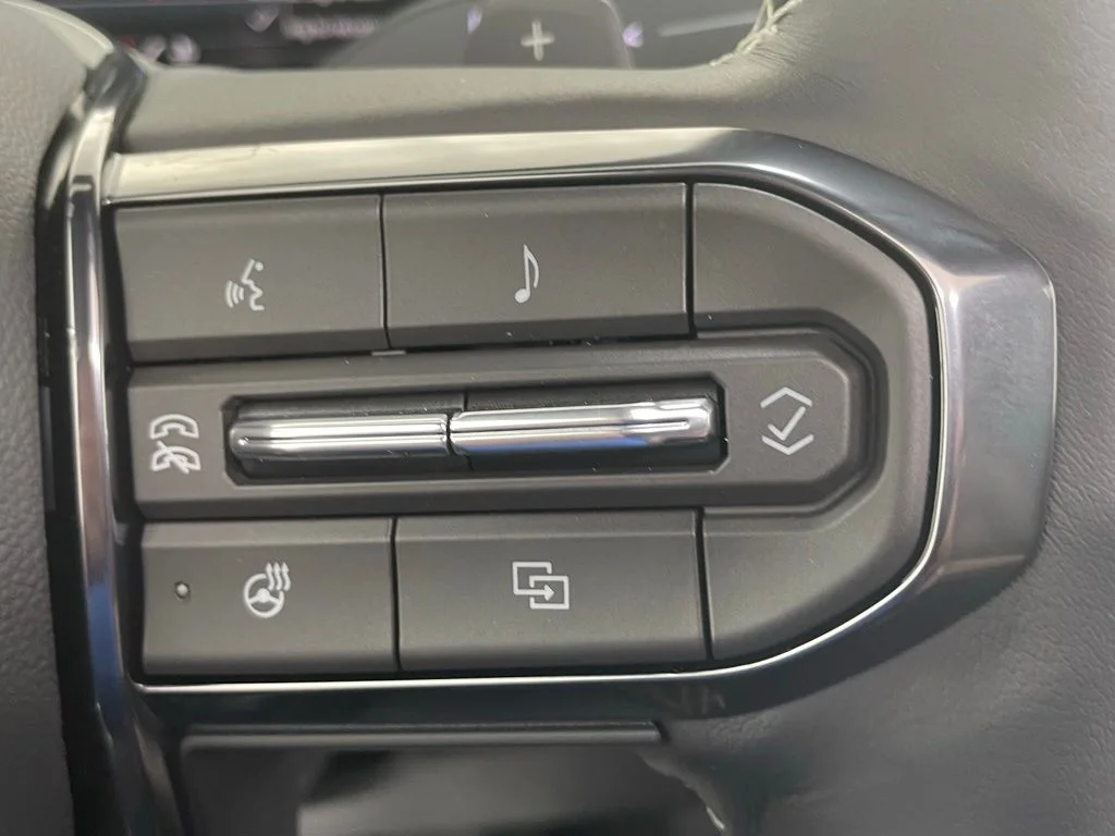 New 2026 White GMC Denali Ultimate image 35