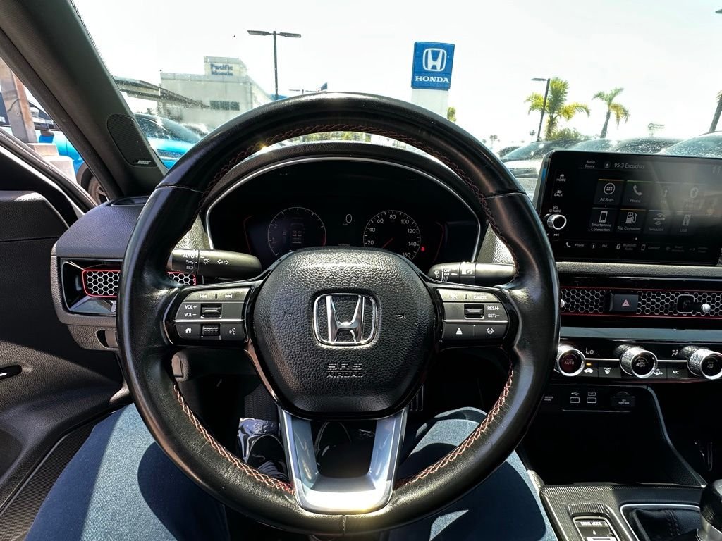 Used 2024  Honda Base image 29