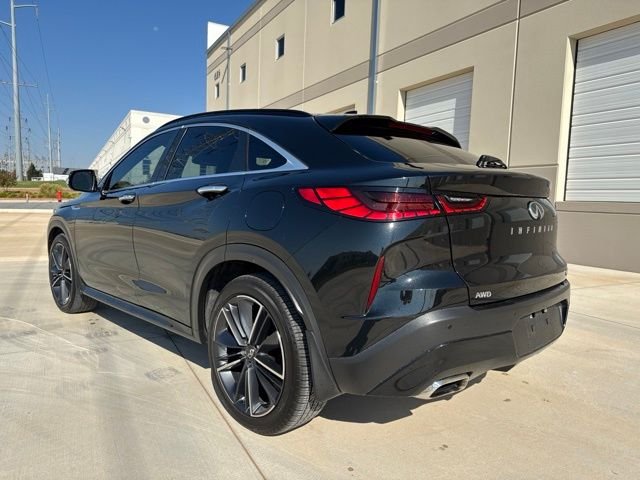 Used 2023 Black INFINITI SENSORY image 8