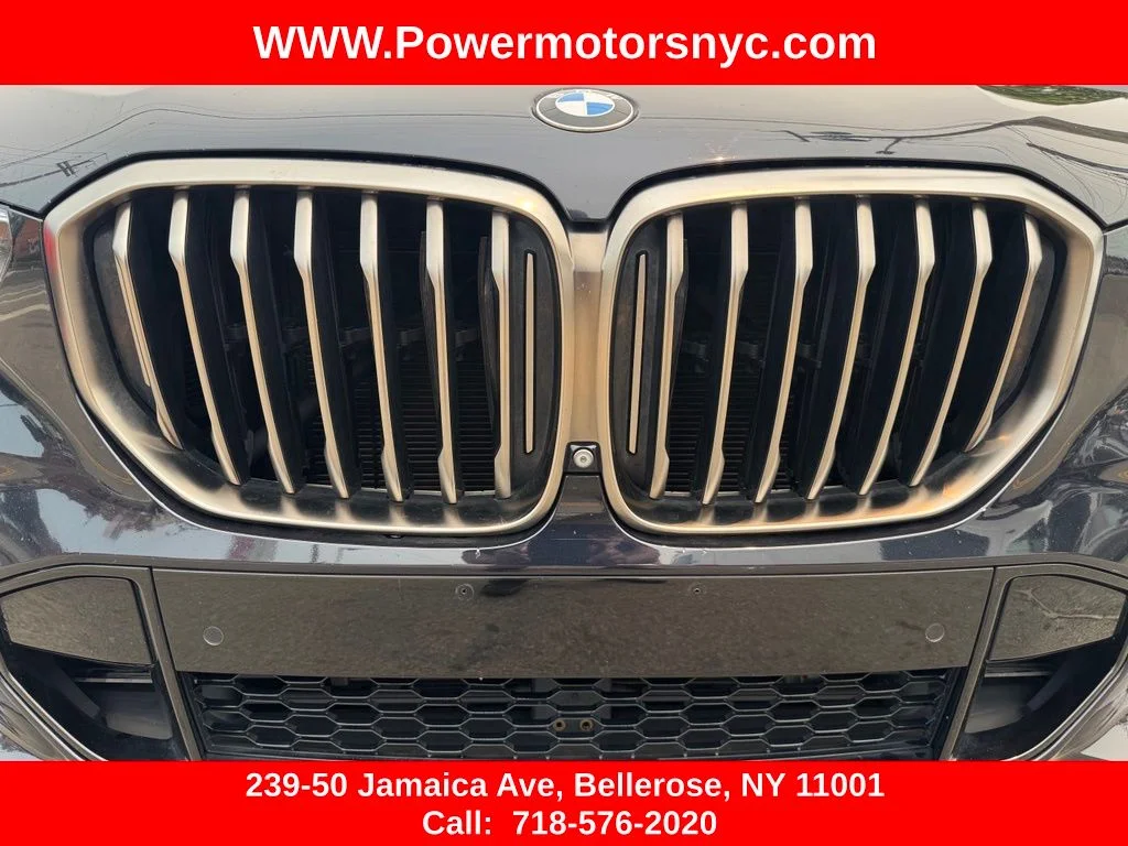 Used 2020 Black BMW M50i image 16