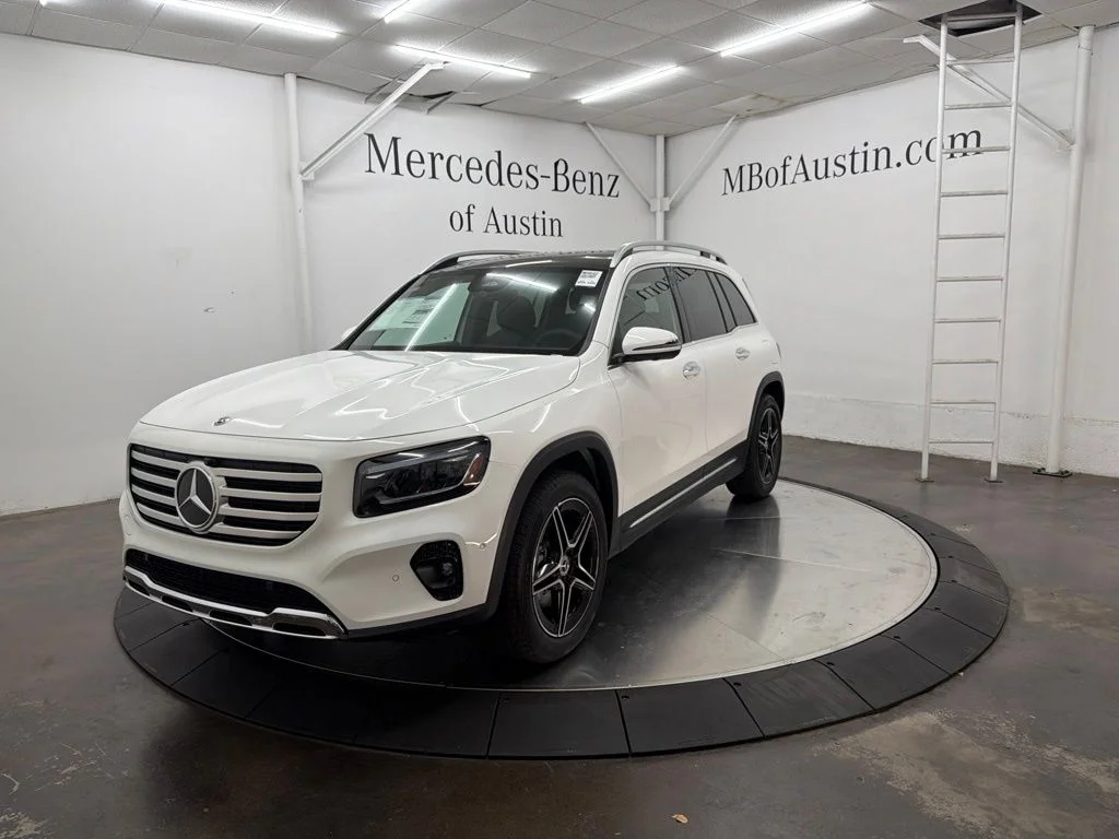 New 2026 White Mercedes-Benz GLB 250 image 3