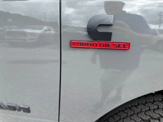 New 2026 Ceramic Gray Clear-Coat Exterior Paint RAM Laramie image 14