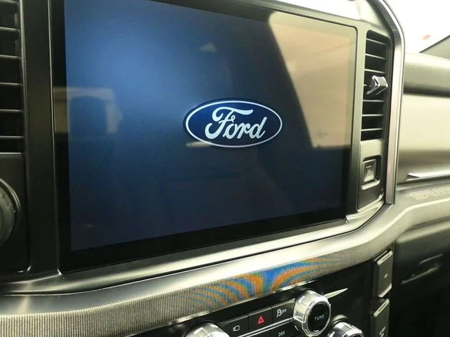 New 2026 Ruby Red Metallic Tinted Clearcoat Ford F-350® Platinum® image 16
