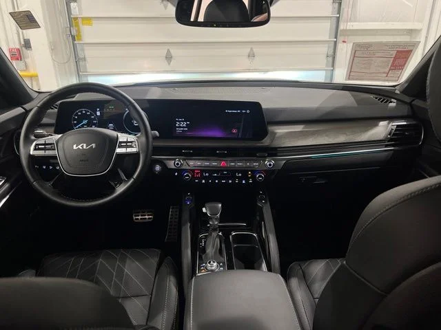 Used 2024 Gray Kia SX X-Line image 12