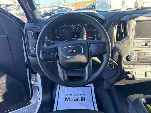 2026 GMC Sierra 3500 Chassis Cab Pro - Photo 13