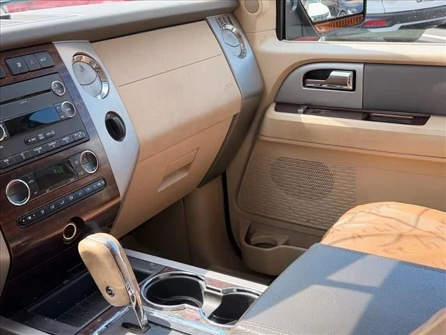 Used 2012 Red Ford XLT image 7