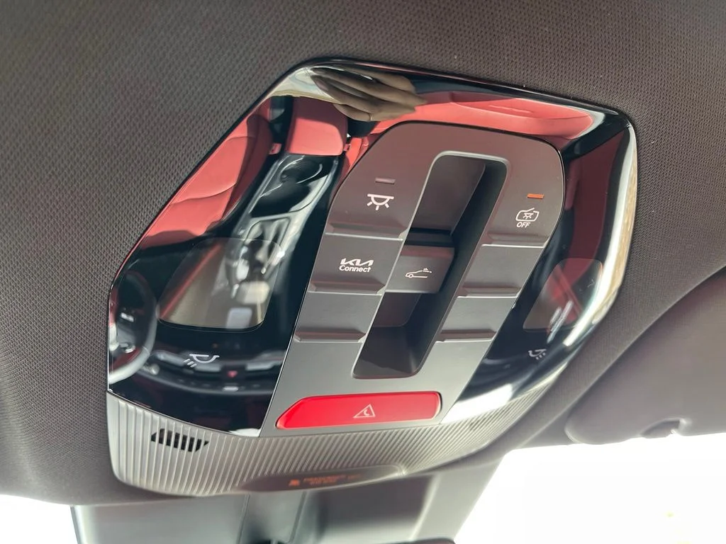 New 2026 White Kia GT-Line image 24