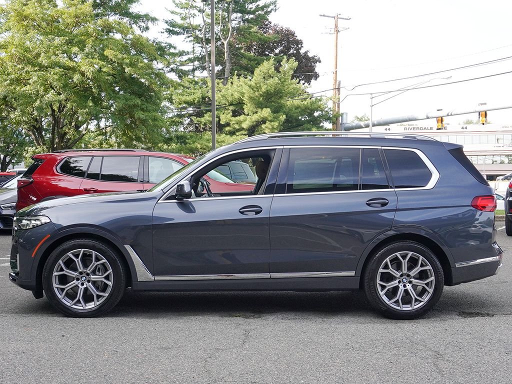 Used 2022 Gray BMW xDrive40i image 20