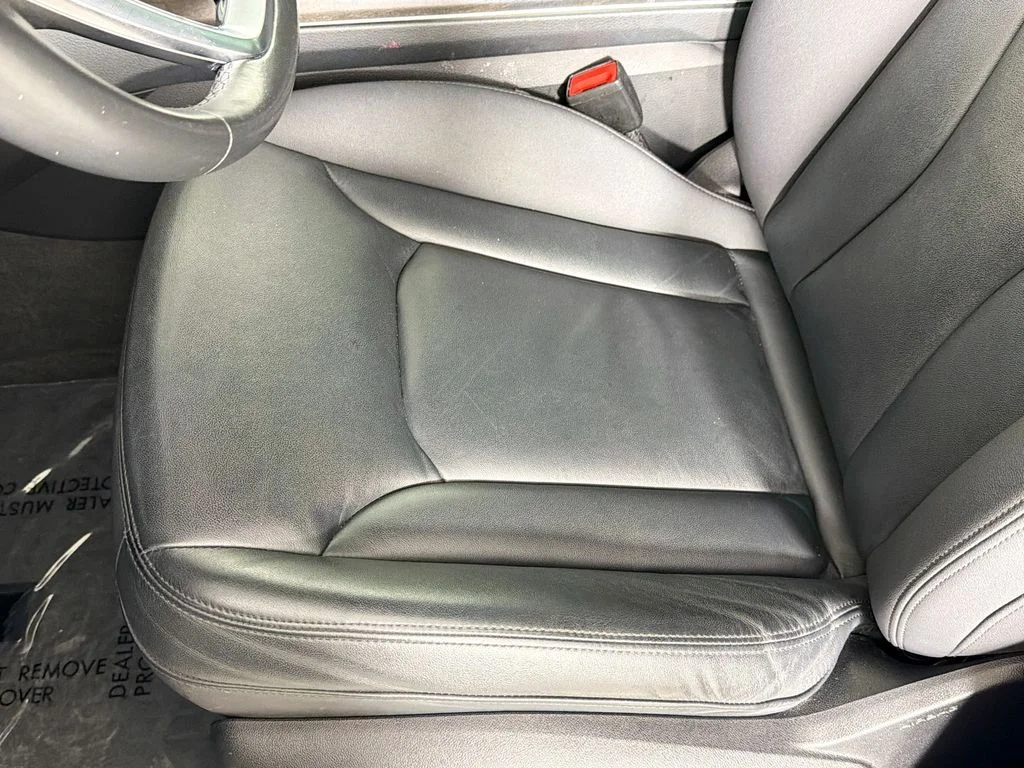 Used 2021 White Audi 45 Premium image 19