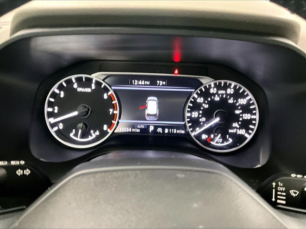 Used 2025 Everest White Pearl Nissan SV image 25