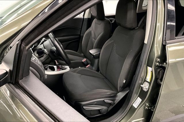 Used 2018 Olive Green Pearlcoat Jeep Sport image 23