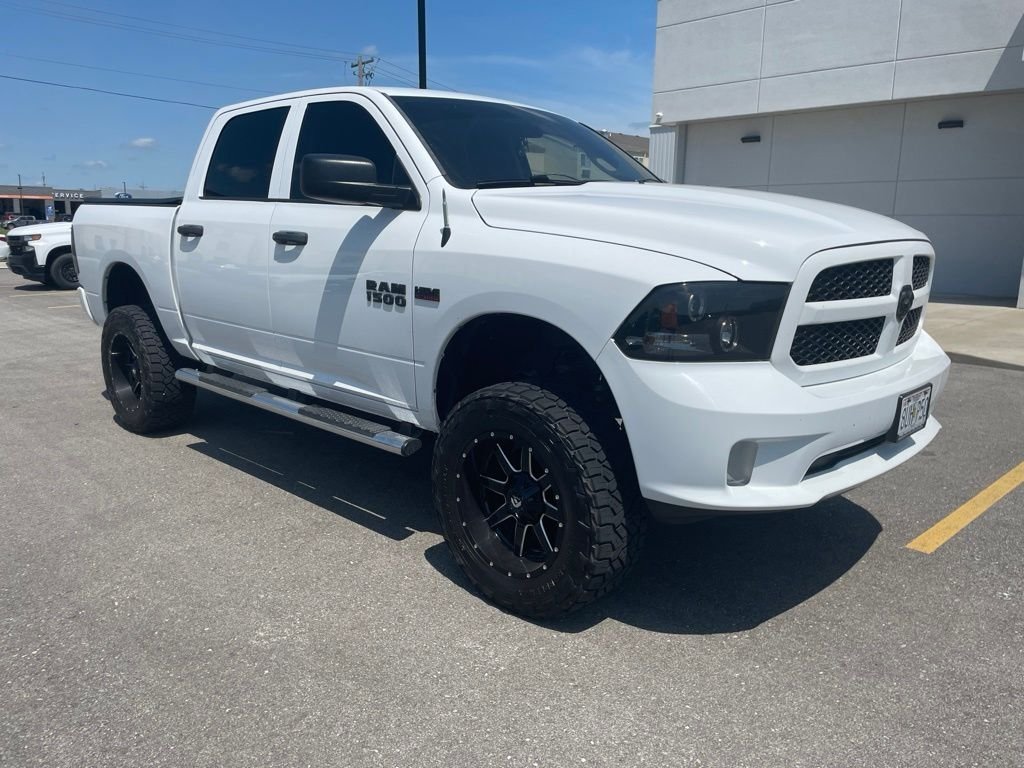 Used 2014 White Ram Express image 1