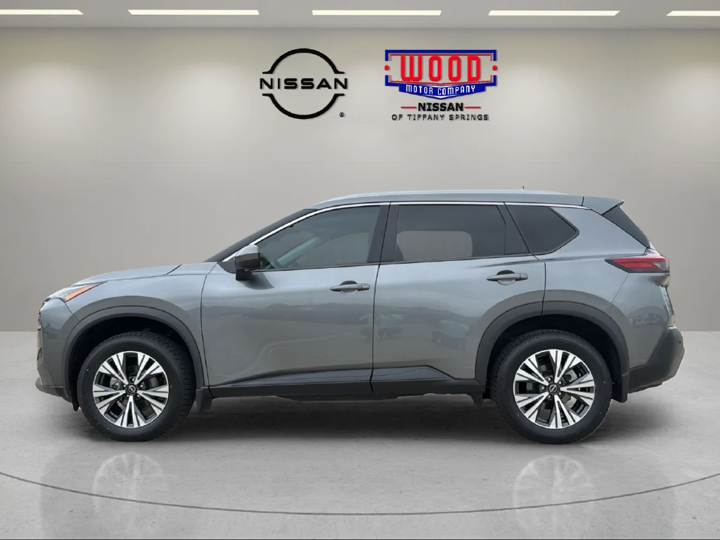 Certified Used 2023 Gun Metallic Nissan SV image 5