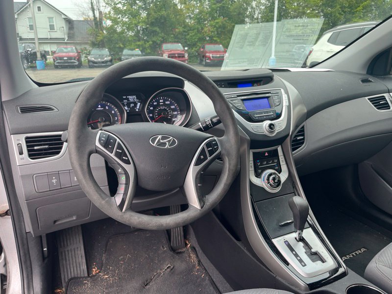 Used 2011 Silver Hyundai GLS image 11