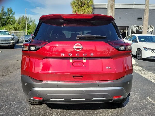 Certified Used 2023 Red Nissan SL image 5