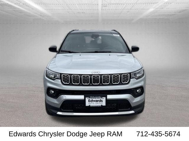 New 2026 Silver Zynith Metallic Clear-Coat Exterior Paint Jeep Limited image 2
